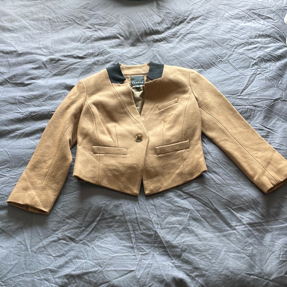 Trouve wool jacket EUC worn only a few times size XS